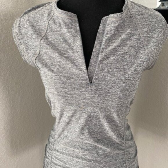 ATHLETA Pacifica Heather Gray Grey Contour Ruched 1/4 Zip Tank Top XS - Picture 2 of 12